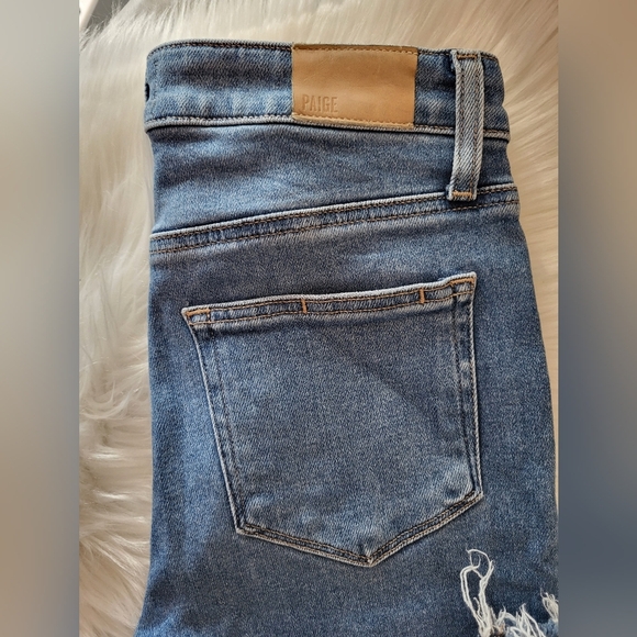 Paige Cindy Jeans  Frayed Hem , Size 27 X 28 - Picture 3 of 8